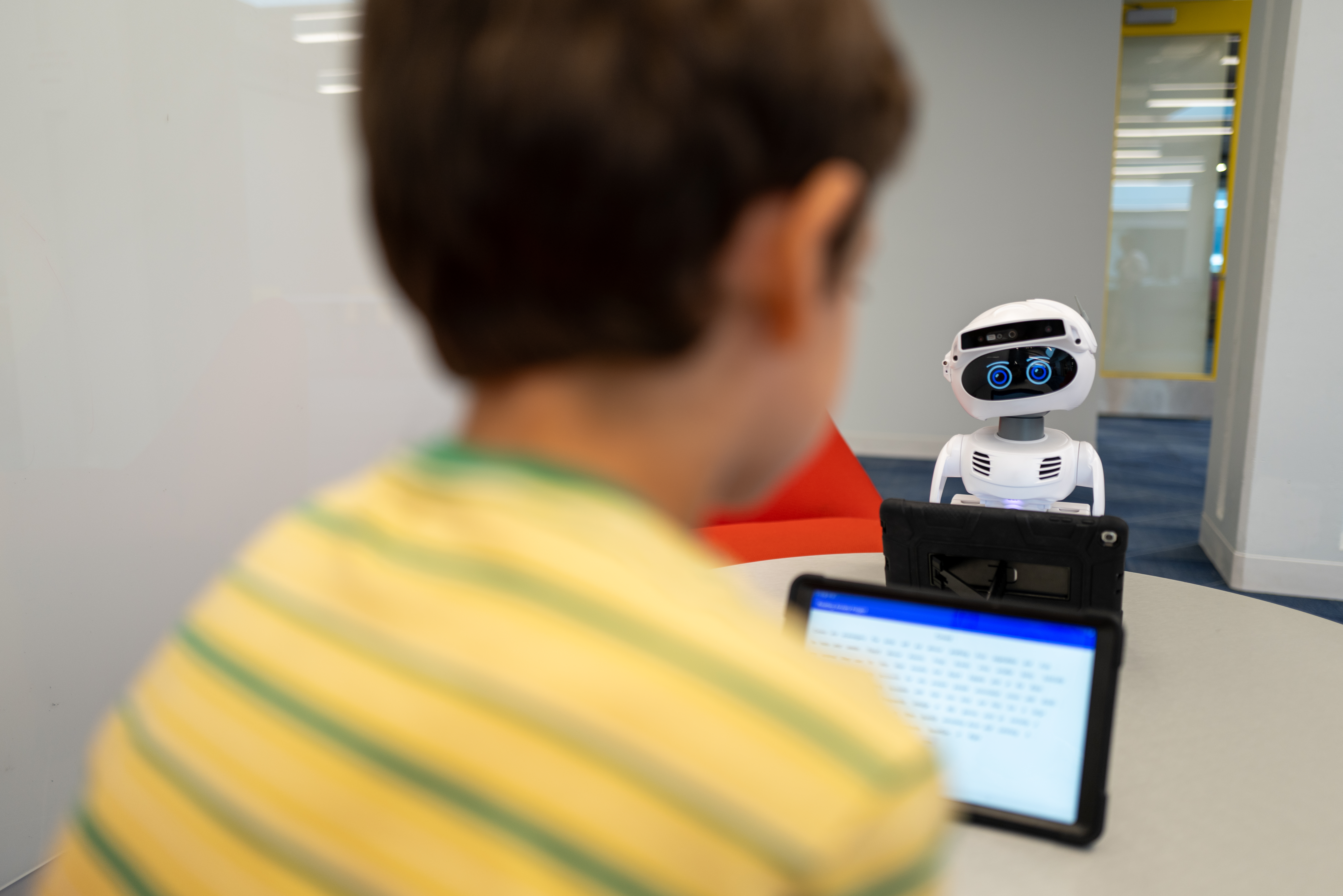 Reading aloud to a robot